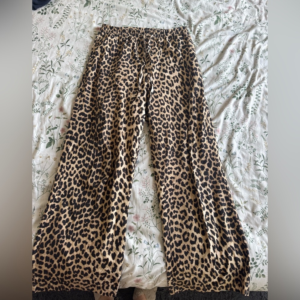 New animal print pants - Picture 2 of 2